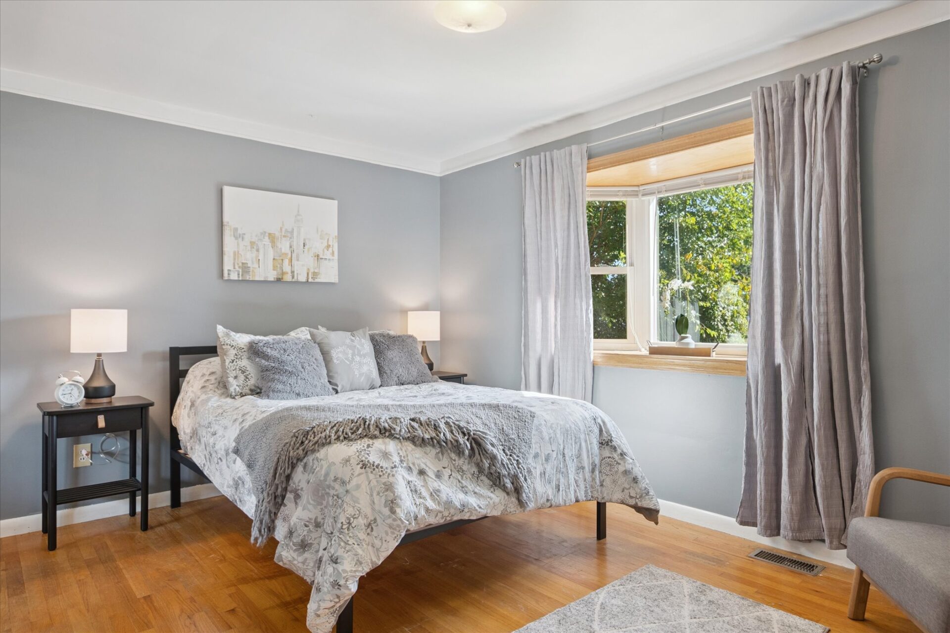 8425-Wormer-Ave-Dearborn-Heights-MI-48127-Leslie_E_Martin_Real_Estate-26