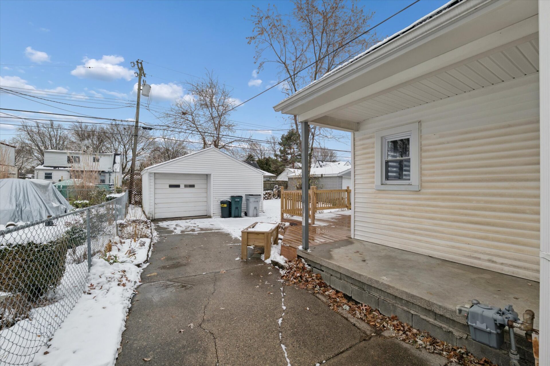 Driveway-1004 E Otis Ave Hazel Park, MI 48030-Leslie E. Martin