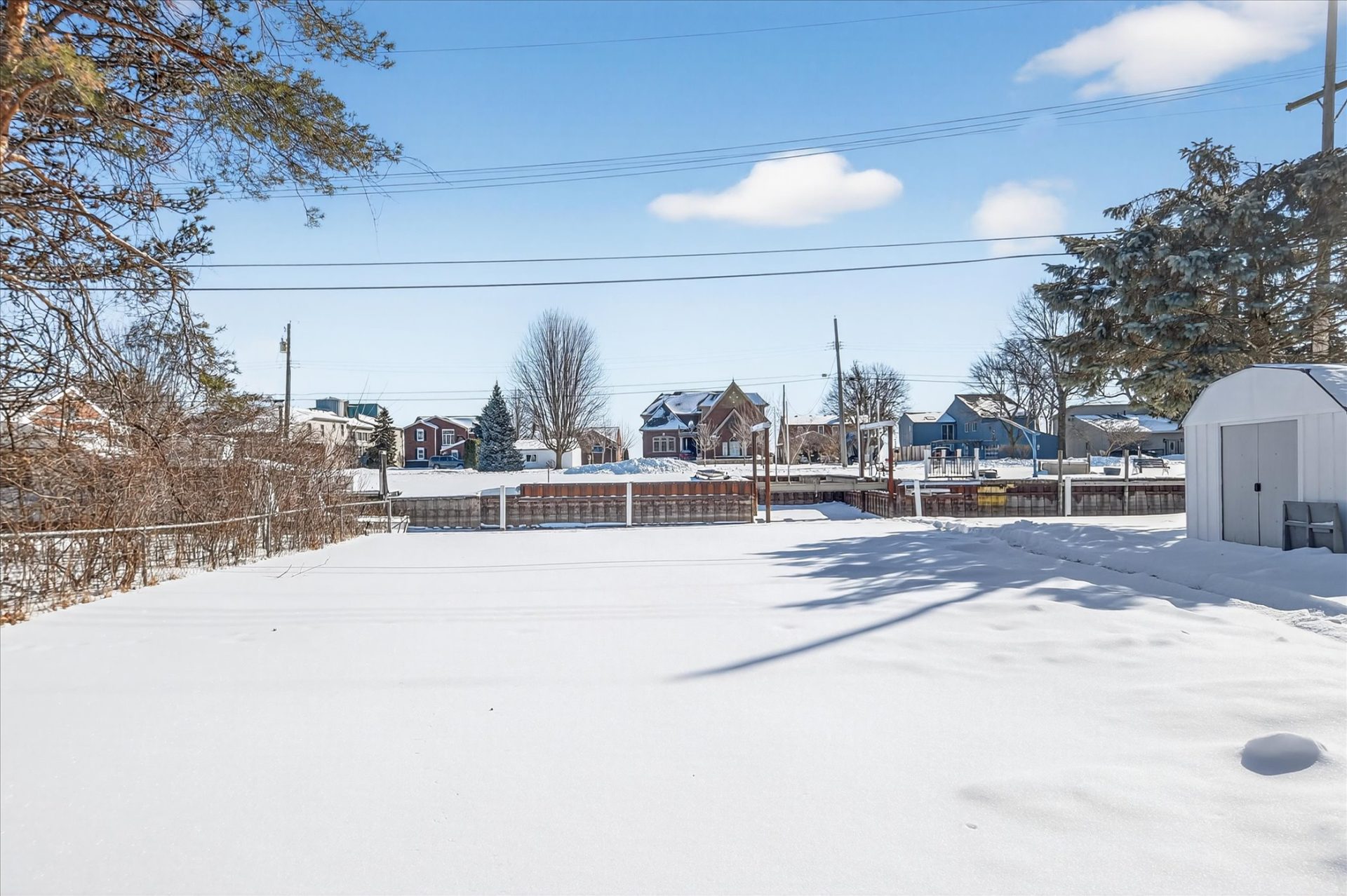Backyard Canal-47816-Jefferson-Ave-Chesterfield Township, MI 48047-Leslie E Martin Realtor®