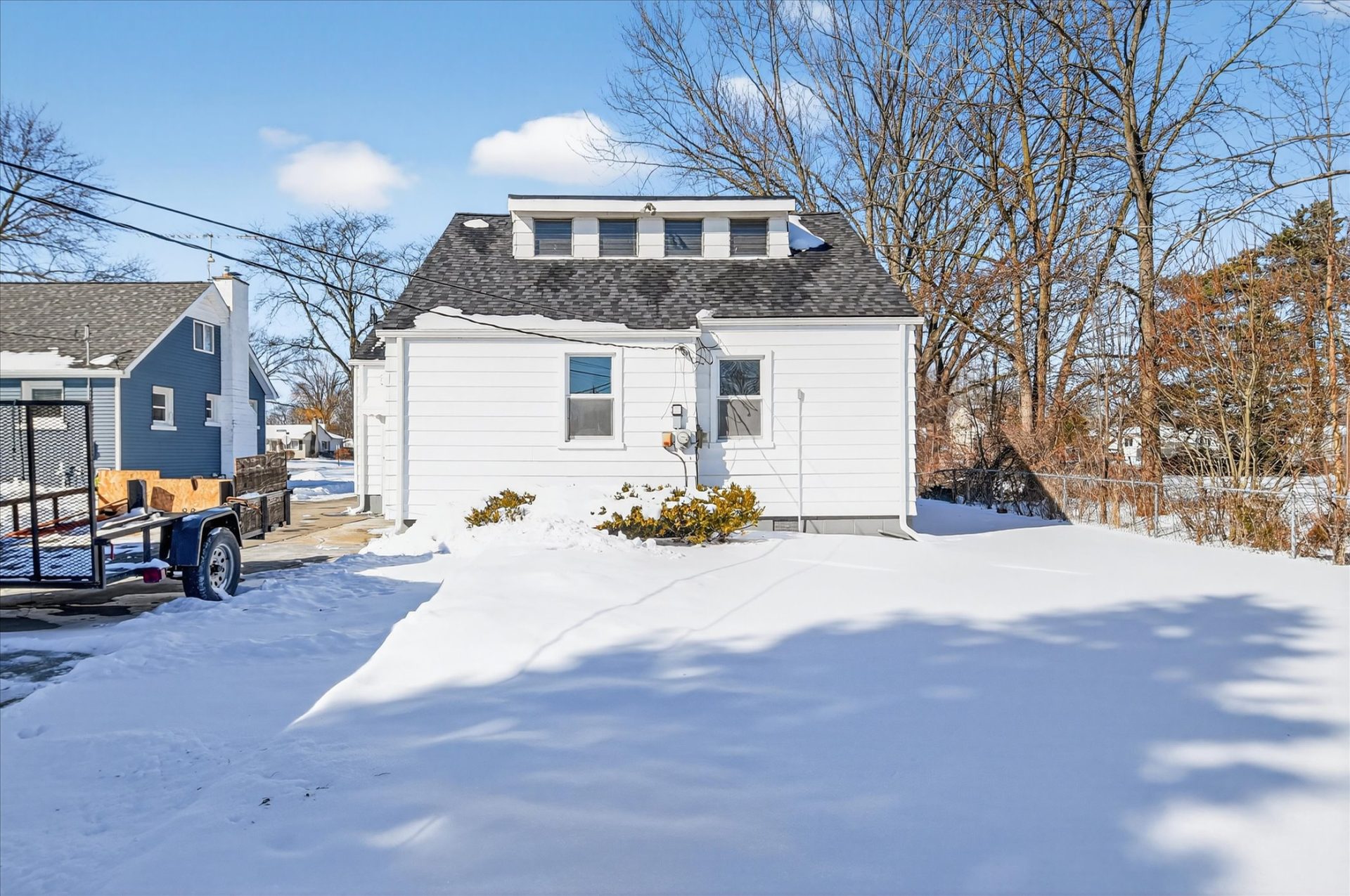 Exterior Rear 2-47816-Jefferson-Ave-Chesterfield Township, MI 48047-Leslie E Martin Realtor®