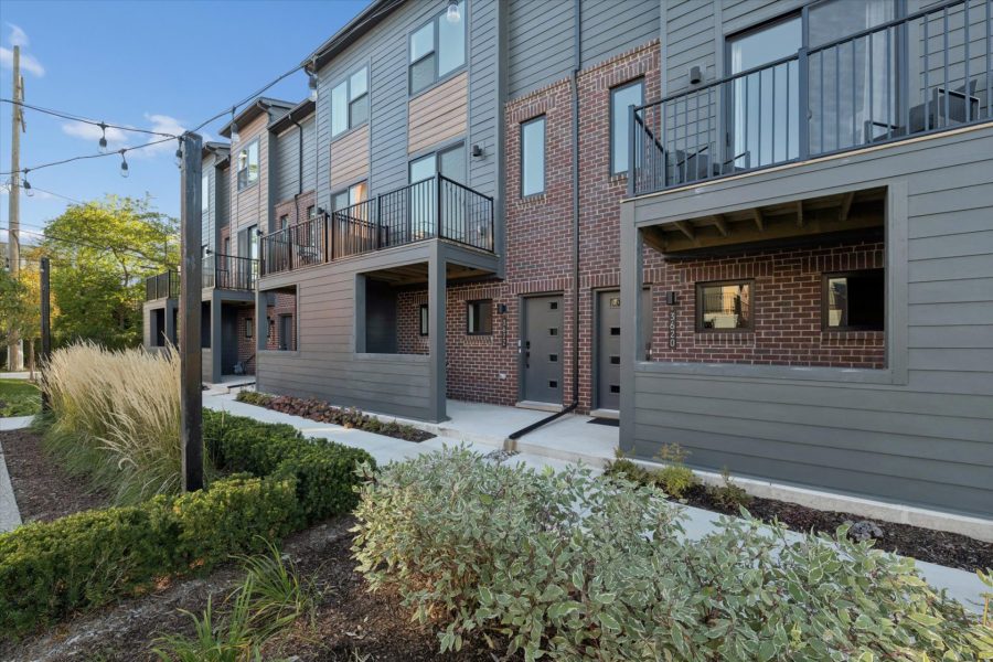 04-3622-Trumbull-Leslie E Martin Realtor®-03