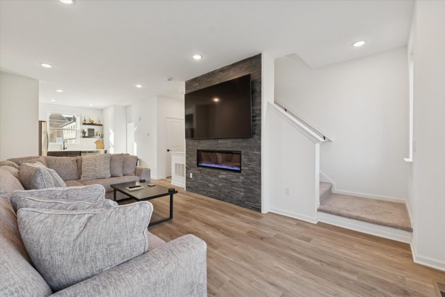 13-3622-Trumbull-Leslie E Martin Realtor®-11