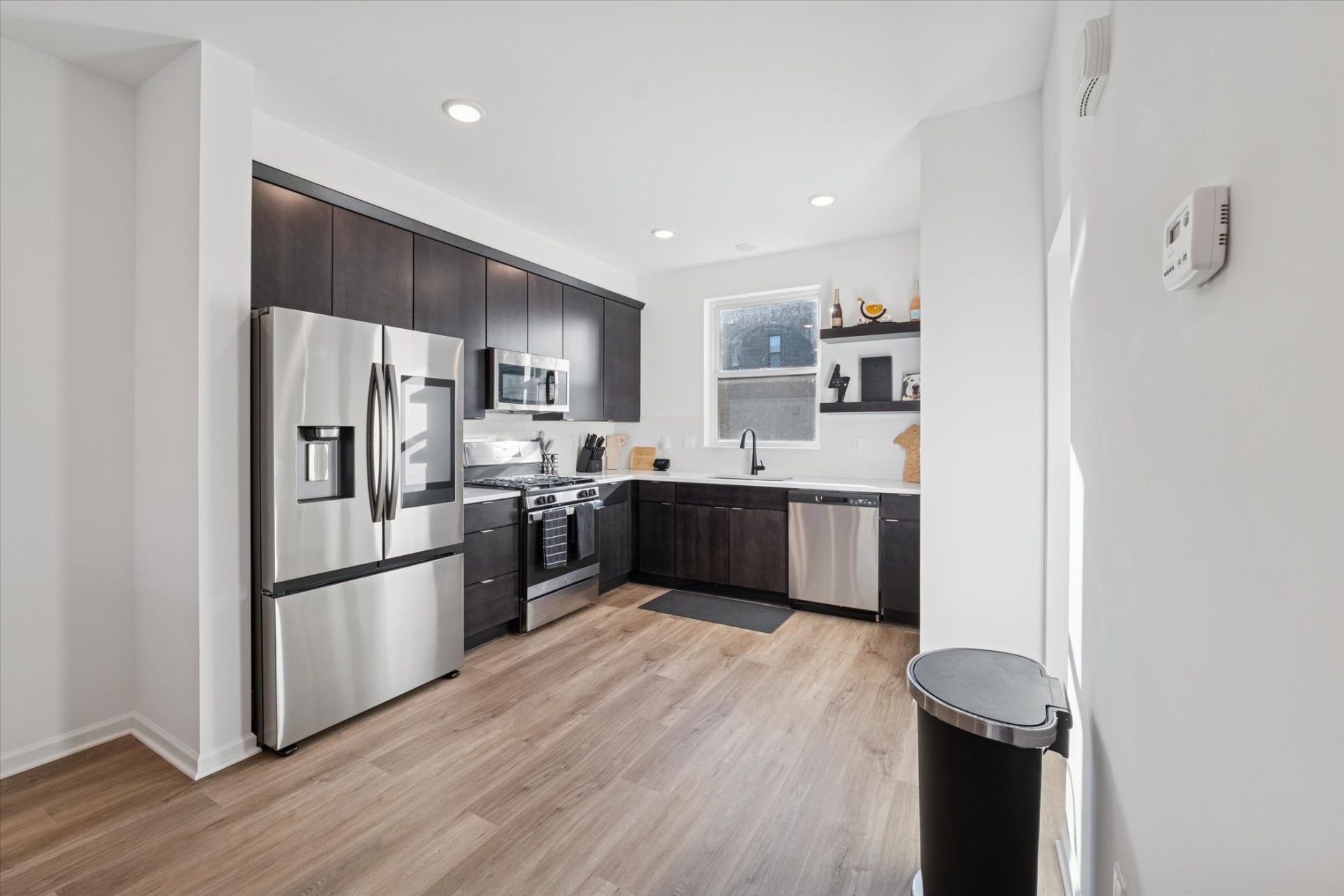 15-3622-Trumbull-Leslie E Martin Realtor®-13