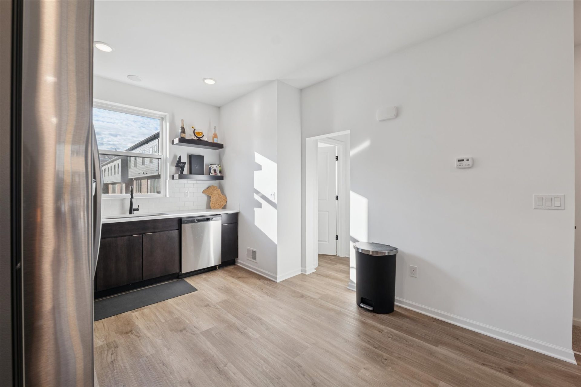 16-3622-Trumbull-Leslie E Martin Realtor®-14