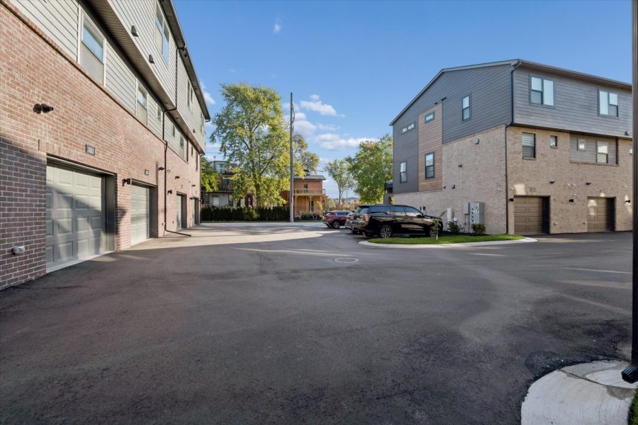 37-3622-Trumbull-Leslie E Martin Realtor®-34