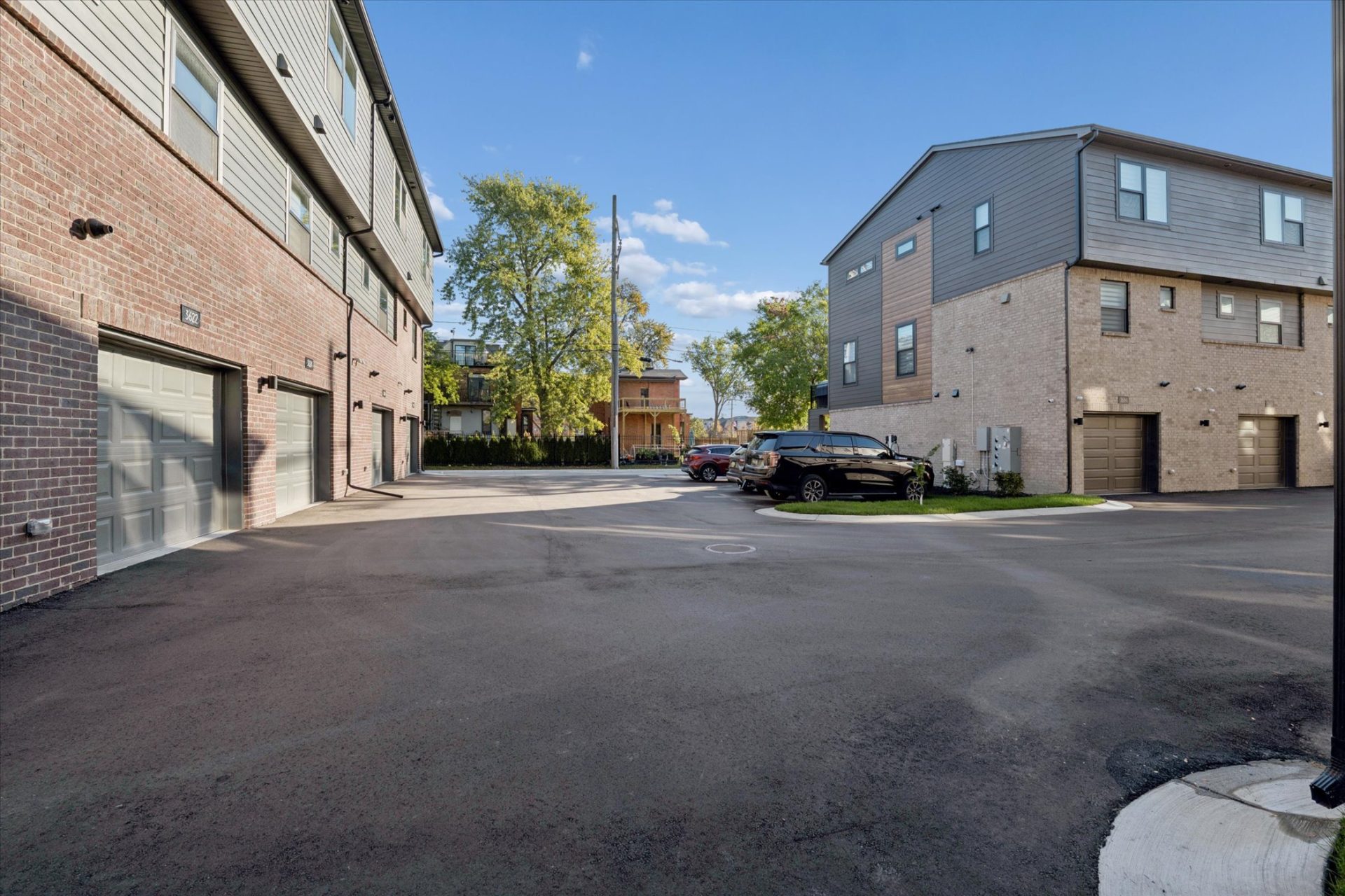 37-3622-Trumbull-Leslie E Martin Realtor®-34