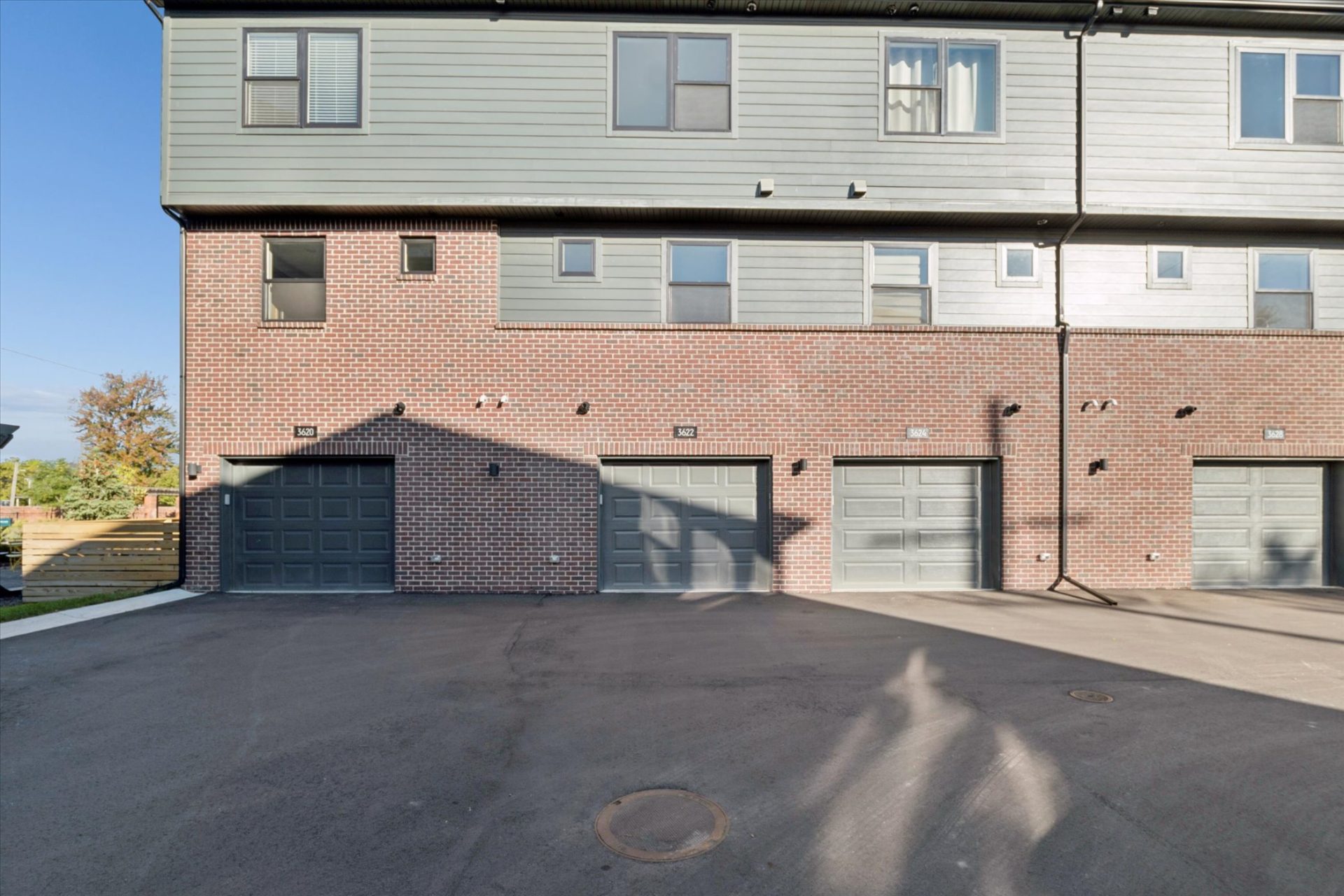 38-3622-Trumbull-Leslie E Martin Realtor®-35