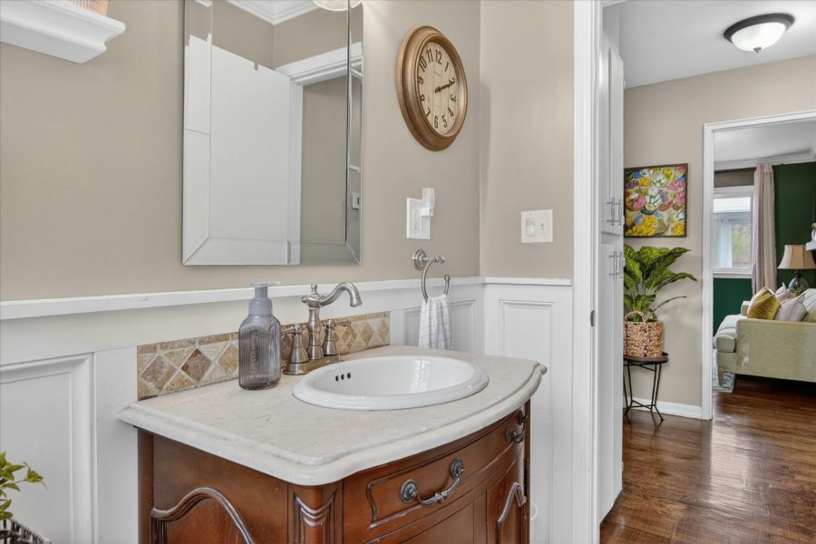 20-31775-Marblehead-Rd-Farmington-Leslie E Martin Realtor®