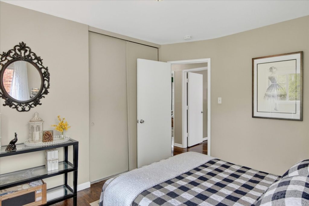 22-31775-Marblehead-Rd-Farmington-Leslie E Martin Realtor®