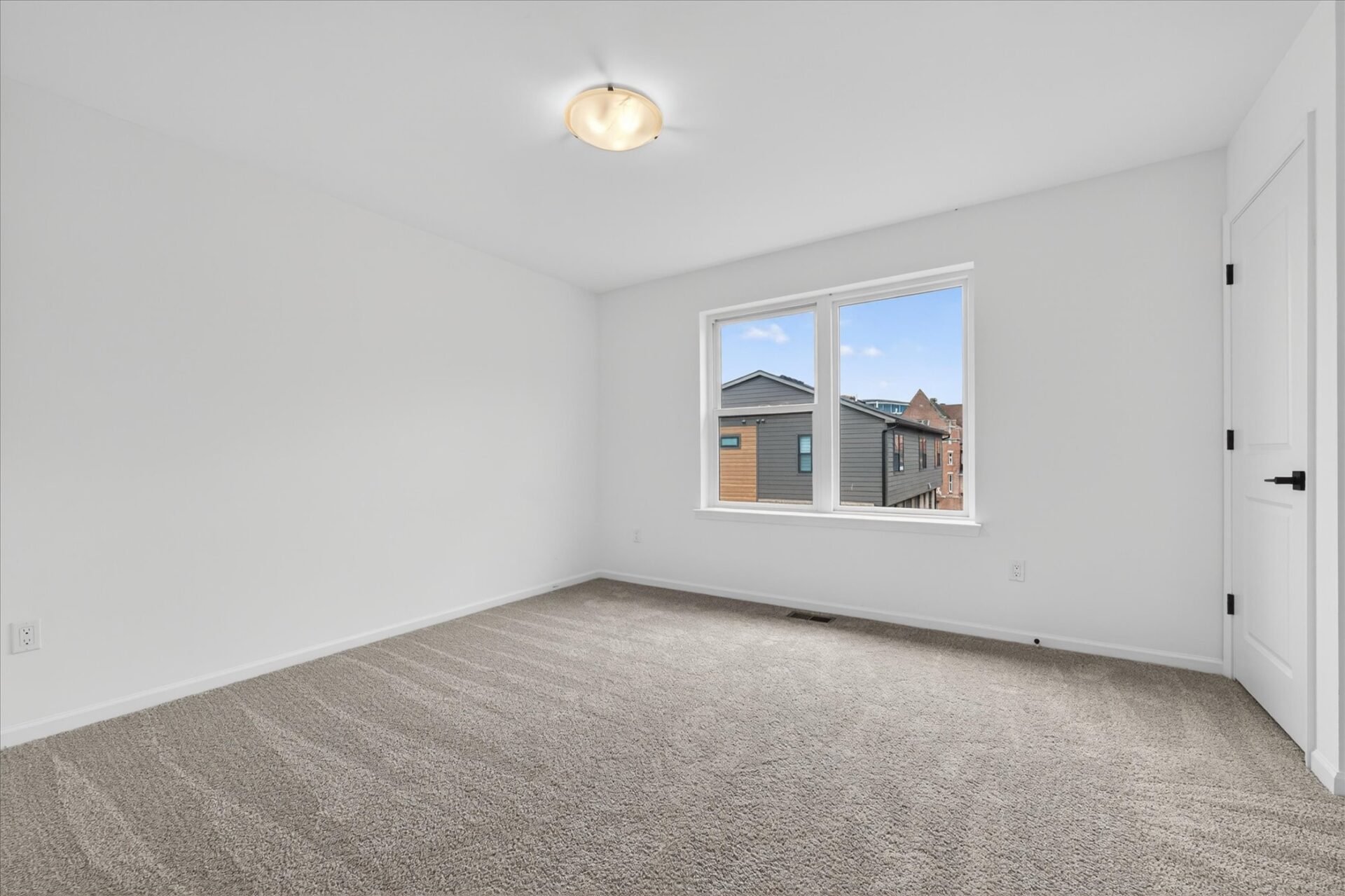 Bedroom1c-3622-Trumbull-Detroit-Leslie E Martin Realtor®